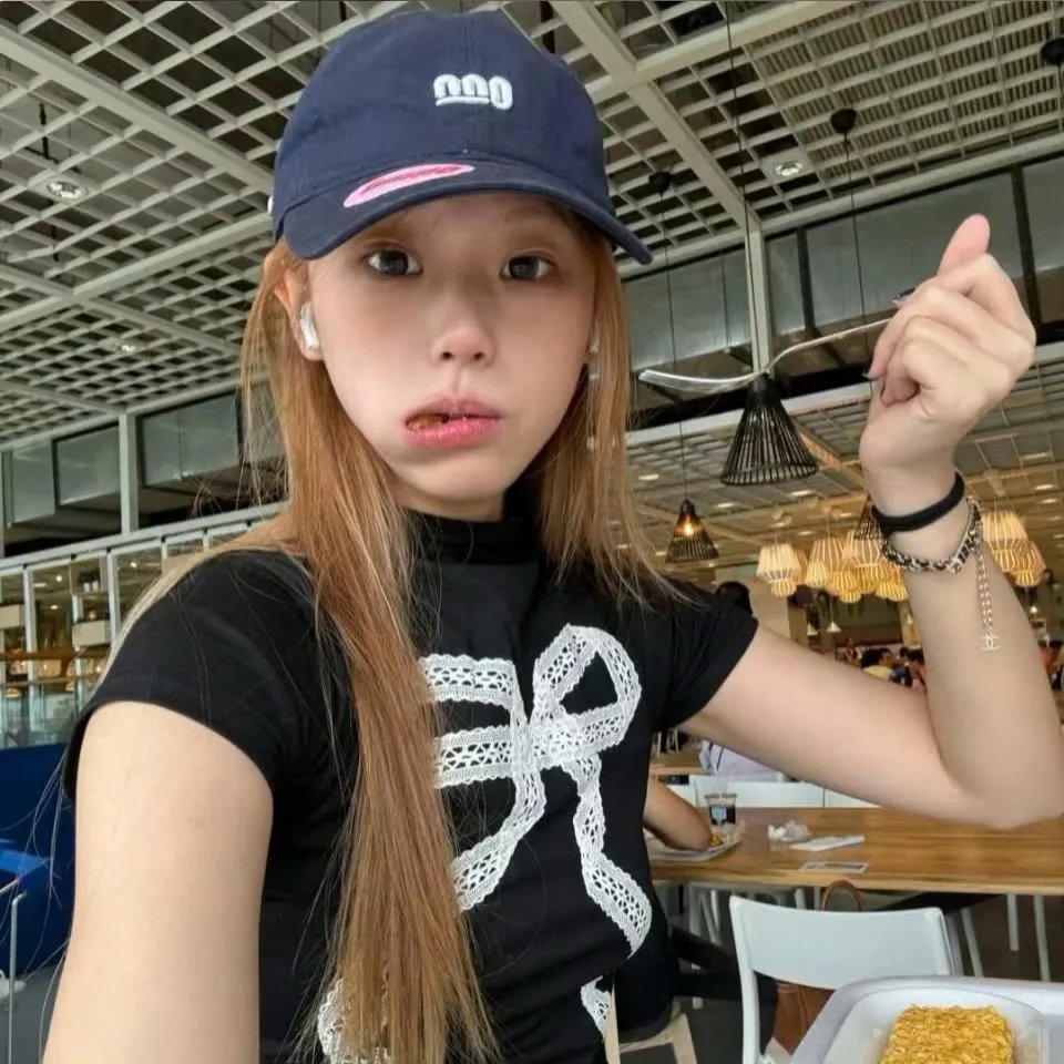 墓地邂逅